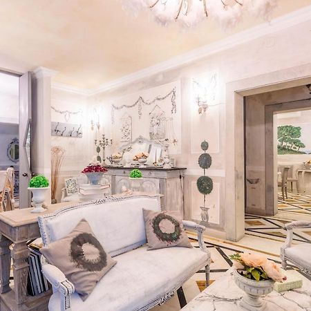 Hotel Luciana Марина-ді-Масса Екстер'єр фото