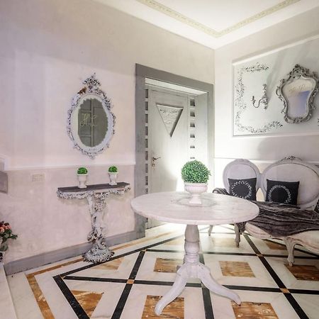 Hotel Luciana Марина-ді-Масса Екстер'єр фото