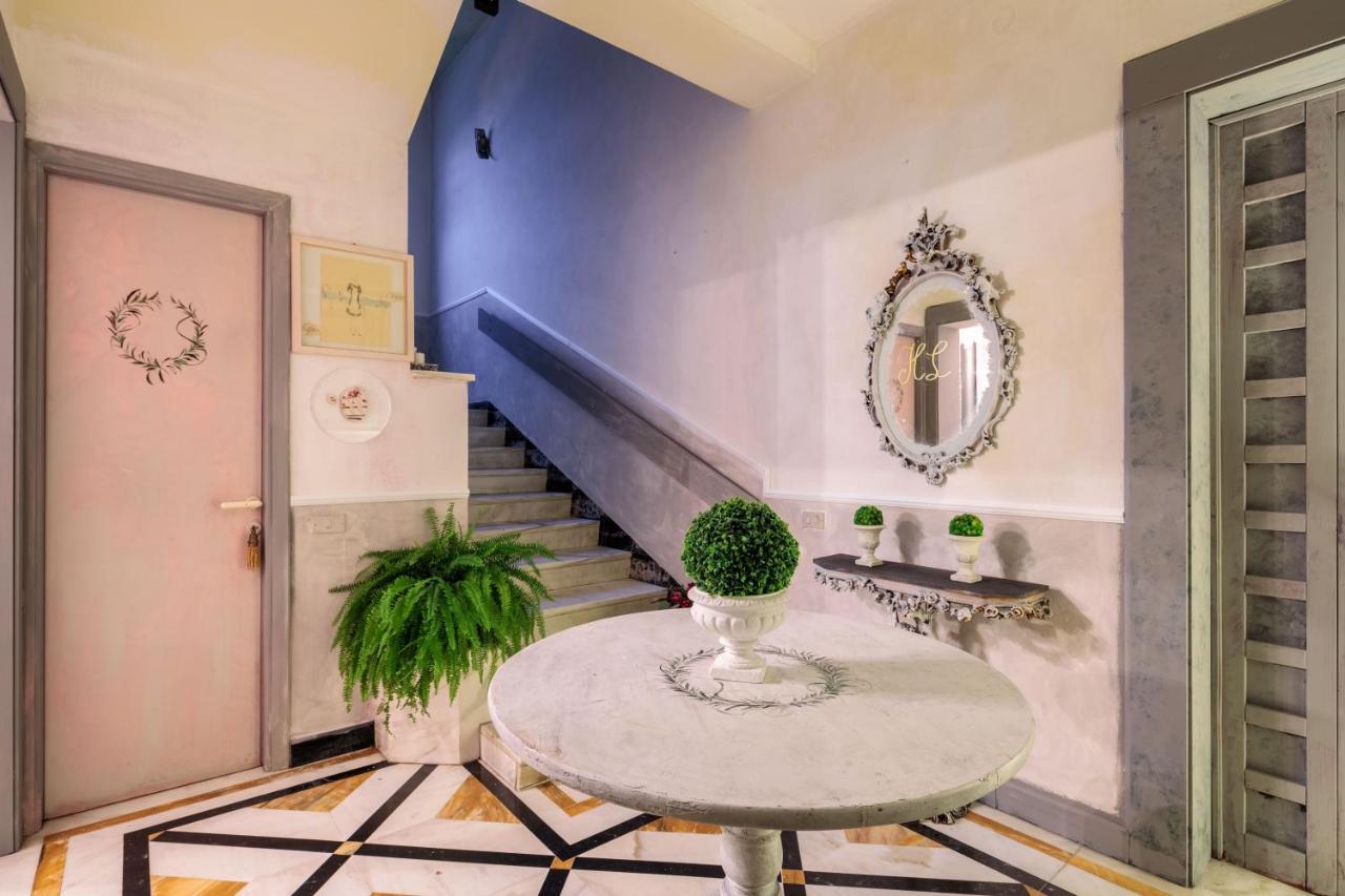 Hotel Luciana Марина-ді-Масса Екстер'єр фото